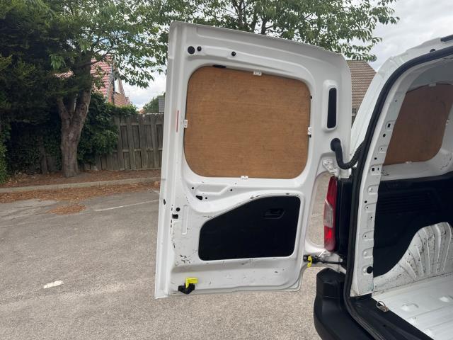 2021 Peugeot Partner 1000 1.5 BlueHDi 100 Grip Van PANEL VAN DIESEL Manual