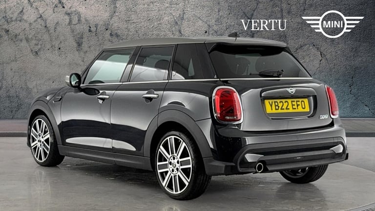2022 MINI Hatch 1.5 Cooper Exclusive 5dr Petrol Hatchback Hatchback Petrol Manual