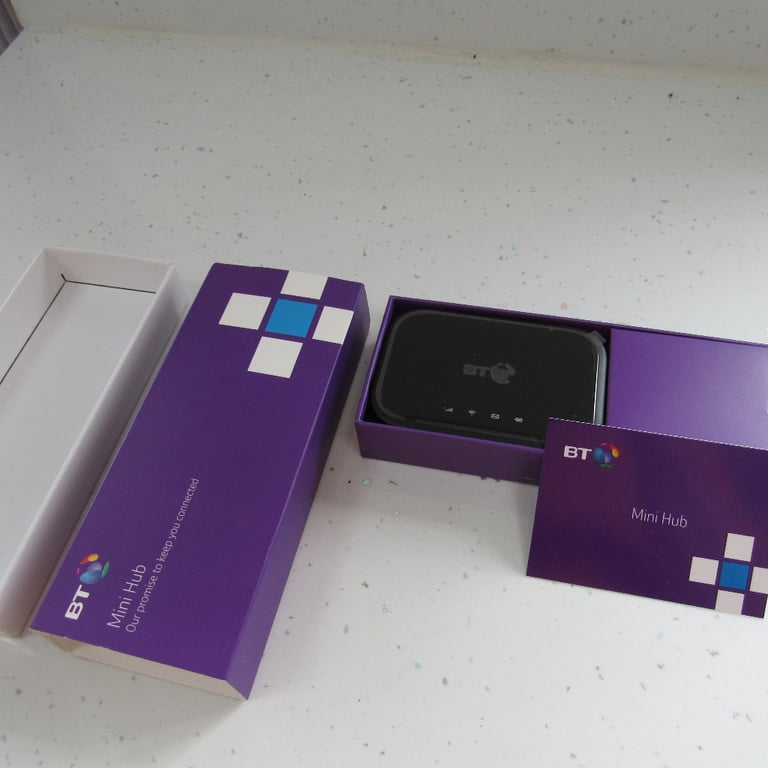 BT Mini Hub Plus (Black) [NEVER USED - LIKE NEW]