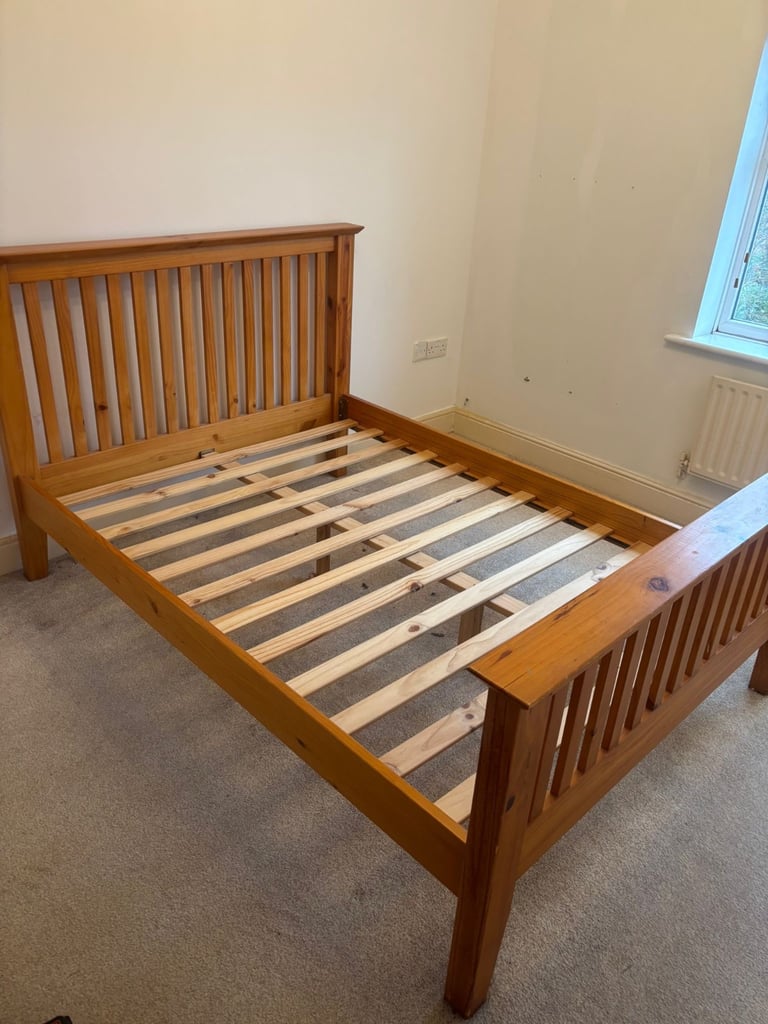 Double wooden bed frame 