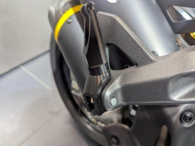 2025 Ducati Monster 937 937 Senna Ducati Quick Shift Euro 5