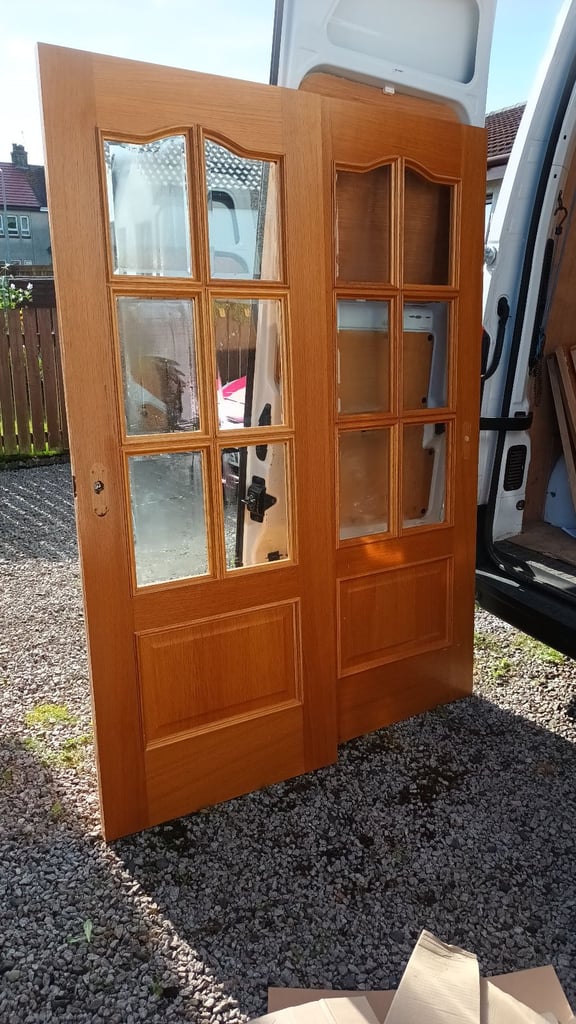 image for Oak veneered doors