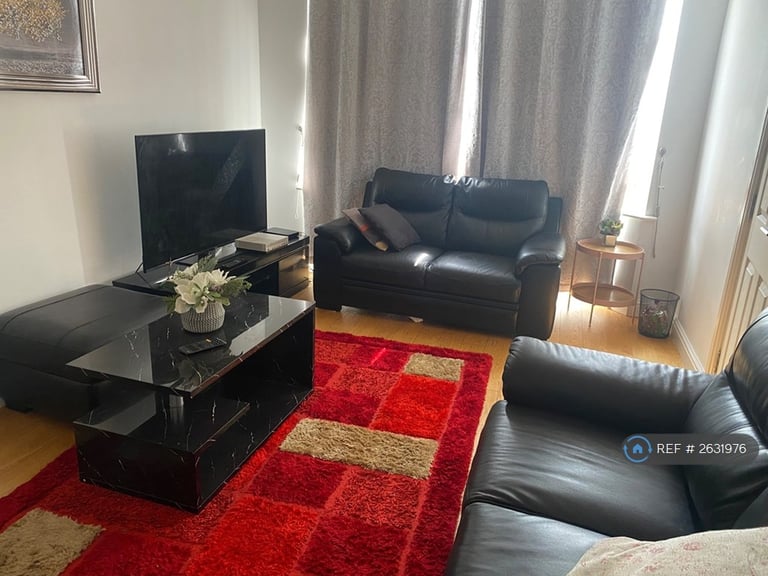 4 bedroom house in Rivershill Sale, Sale, M33 (4 bed) (#2631976)