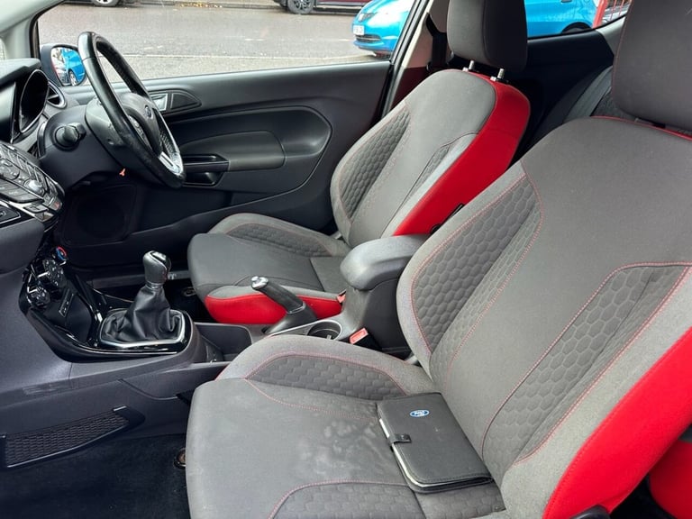 2015 Ford Fiesta 1.0T EcoBoost Zetec S Hatchback 3dr Petrol Manual Euro 6 (s/s) (125 ps) Hatchbac...