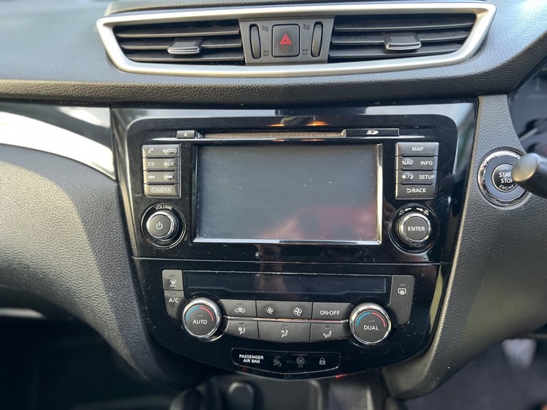 2014 Nissan Qashqai 1.2 DiG-T Acenta Premium 5dr HATCHBACK Petrol Manual