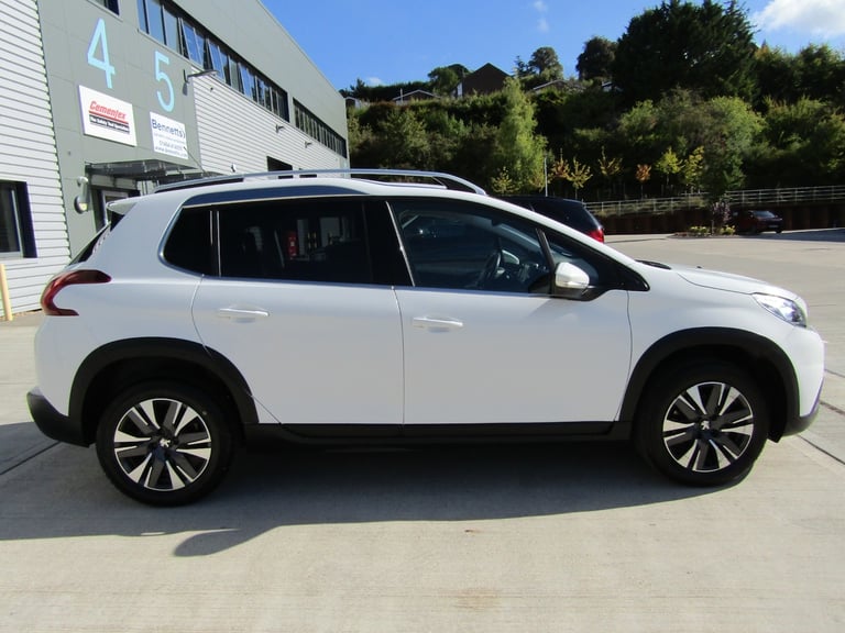 2019 Peugeot 2008 1.2PURE TECH ACTIVE EURO6 5DR PETROL LEFT HAND DRIVE Estate Petrol Manual