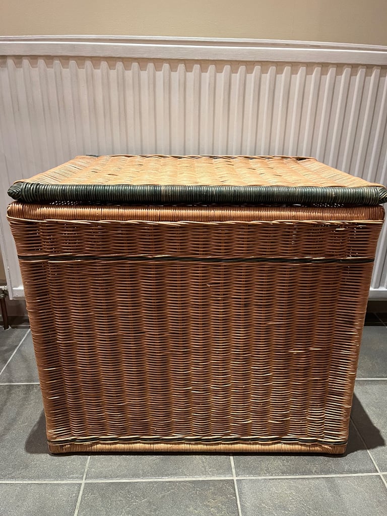 Woven storage Box