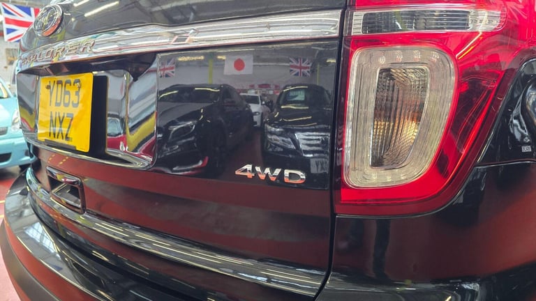 2013 Ford Explorer 3.5 XLT 4WD 7 SEATS LEFT HAND STOW &amp; GO SUV Petrol Automatic