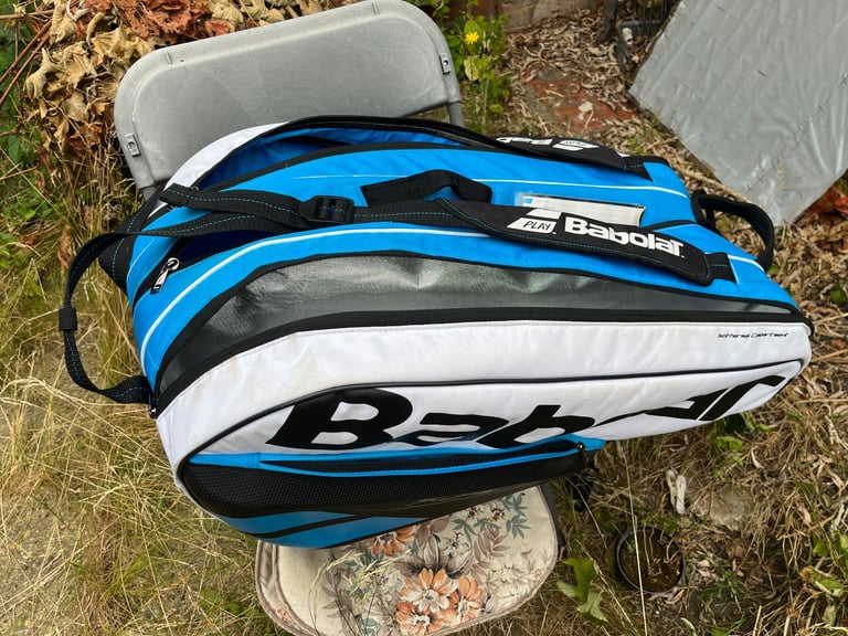 Babolat Pure 6 tennis rackets bag