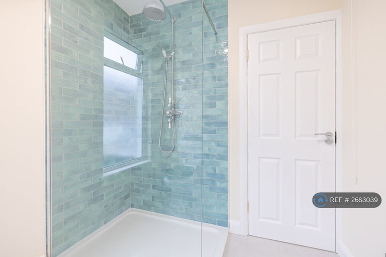 1 bedroom in Hatton Drive, Belfast, BT6 (#2683039)