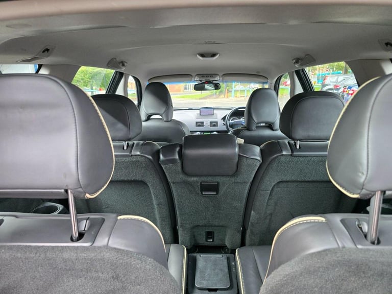 Volvo XC90 2.4 D5 SE Lux Geartronic 4WD Euro 5 5dr Diesel