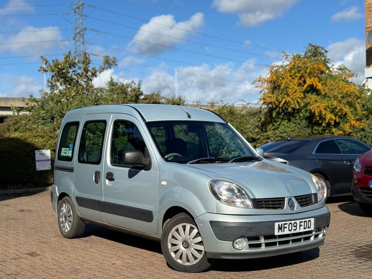 image for 2009 Renault Kangoo 1.6 Expression 5dr Auto MPV Petrol Automatic