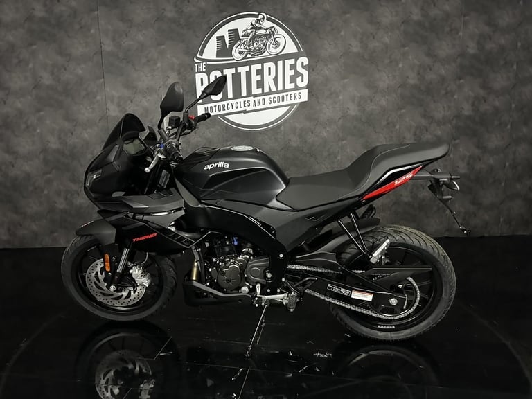 Aprilia Tuon 125 2025 **Official Aprilia Dealer for Staffordshire**