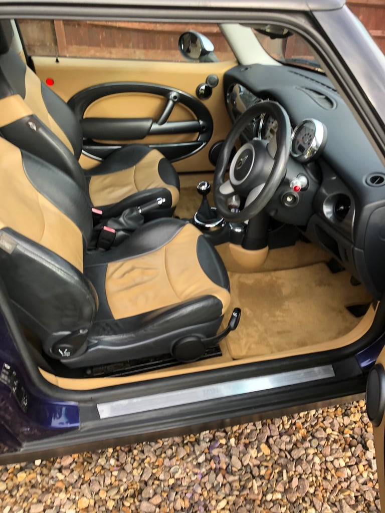 Mini, HATCHBACK, Hatchback, 2004, Manual, 1598 (cc), 3 doors
