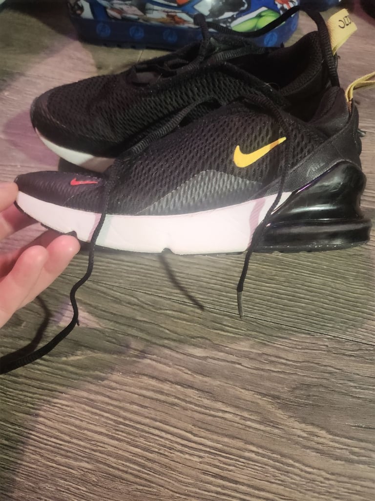 image for Nike 270s size 1.5