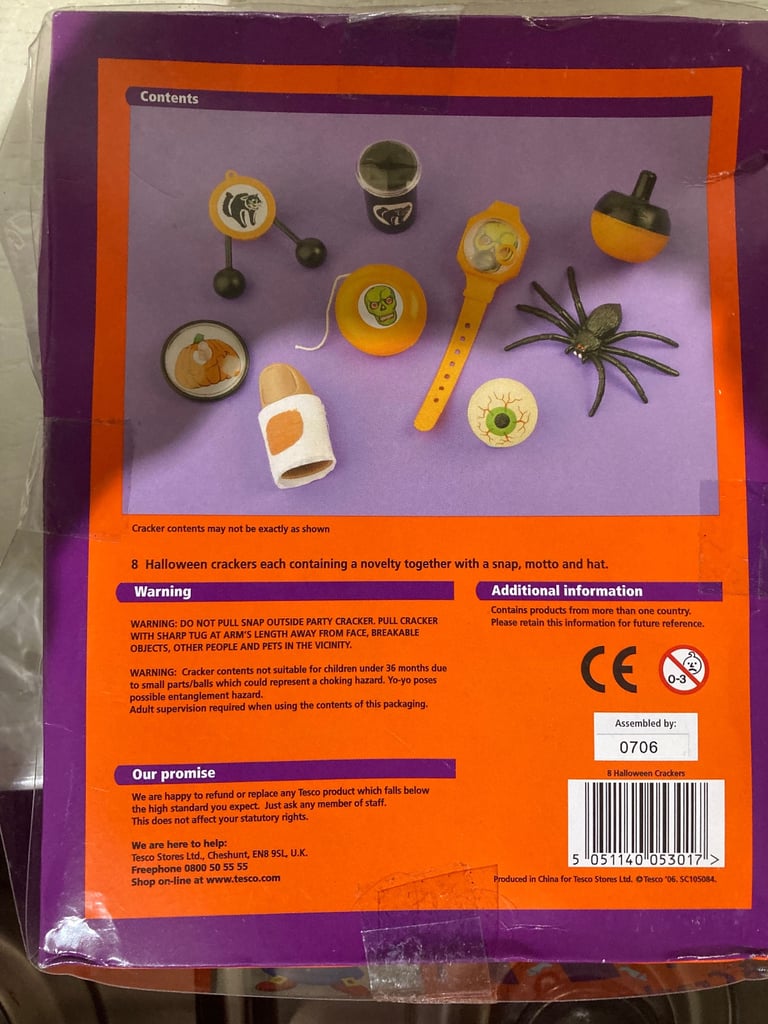 Halloween Witch dressing up costume 11-13yrs 'as new'