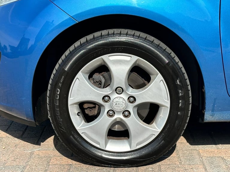 2010 Kia Venga 1.6 2 Auto Euro 5 5dr HATCHBACK Petrol Automatic