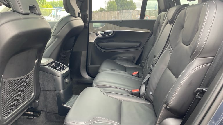 2024 Volvo XC90 2.0 T8 PHEV Ultra Dark 5dr AWD Geartronic Estate Estate Hybrid Automatic