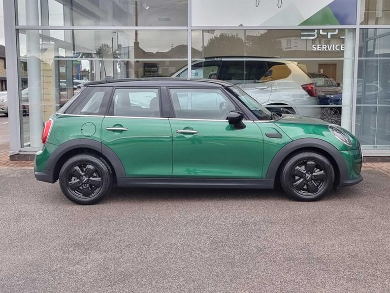 2022 MINI Hatch 1.5 Cooper Classic 5dr Auto Automatic Hatchback Petrol Automatic