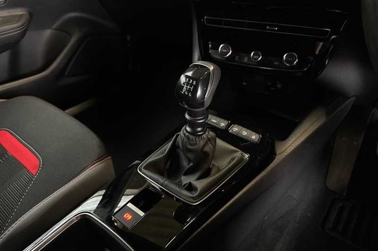 2022 Vauxhall Mokka 1.2 Turbo SRi Premium SUV 5dr Petrol Manual Euro 6 (s/s) (100 ps) SUV Petrol ...