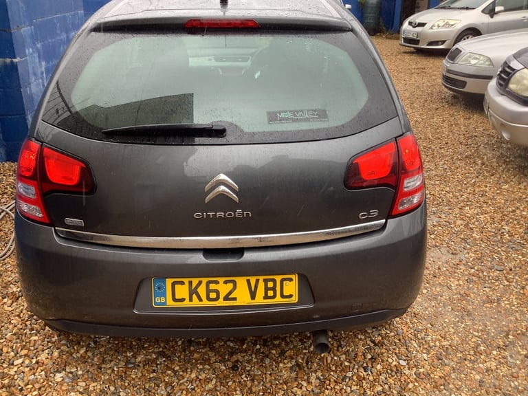 CITREON C3 EXCLUSIVE E HDI 1.6 DIESEL MANUAL GREY 5 DOOR HATCHBACK 2013