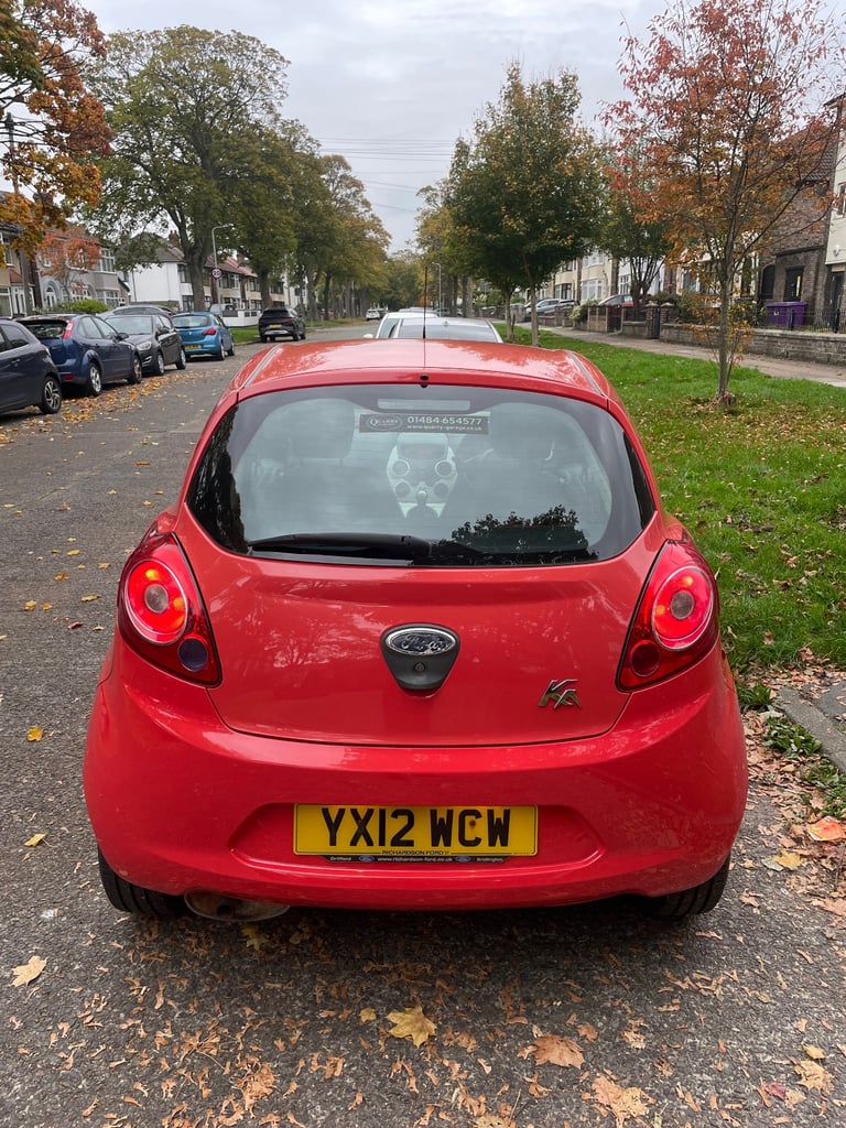 Ford, KA, Hatchback, 2012, Manual, 1242 (cc), 3 doors