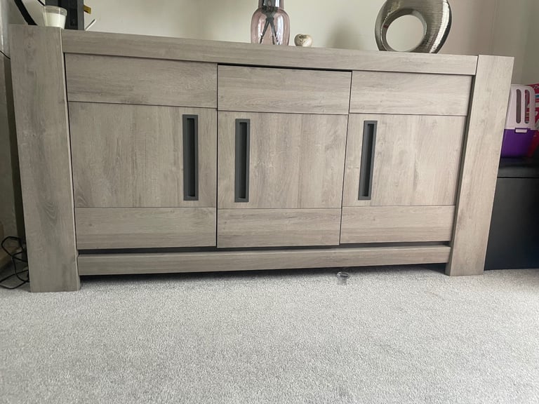 Light grey wood sideboard 