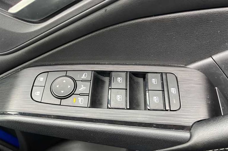 2022 Nissan Qashqai 1.3 DiG-T MH 158 Acenta Premium 5dr Xtronic HATCHBACK PETROL Automatic