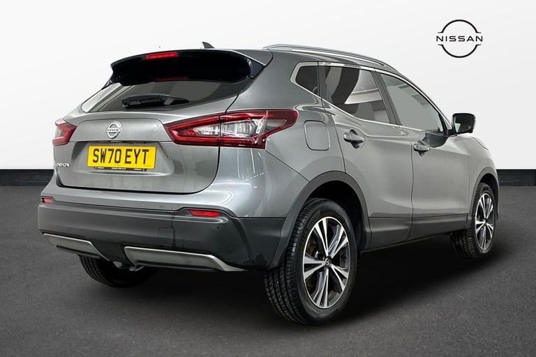 2021 Nissan Qashqai 1.3 DiG-T N-Connecta 5dr [Glass Roof Pack] HATCHBACK Petrol Manual