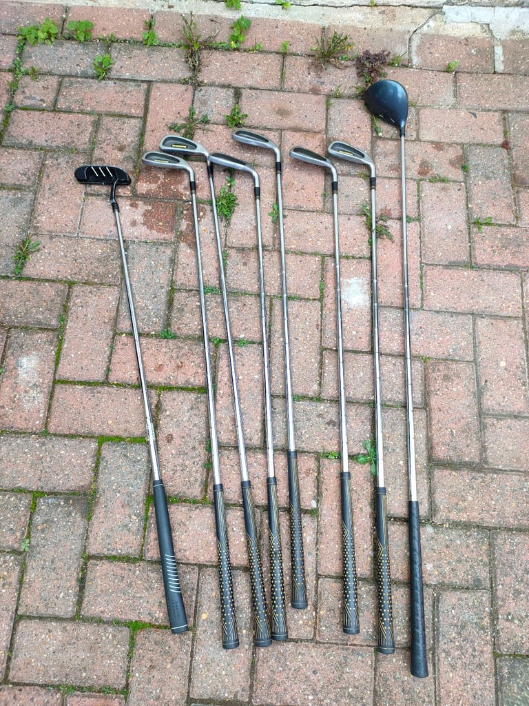 American Vintage Mercury Iron Professional Tour Golf set + 150 Golf Balls