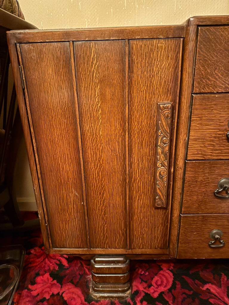 1930s/1940s Hand carved sideboard unit. Unknown make, Dark oak.