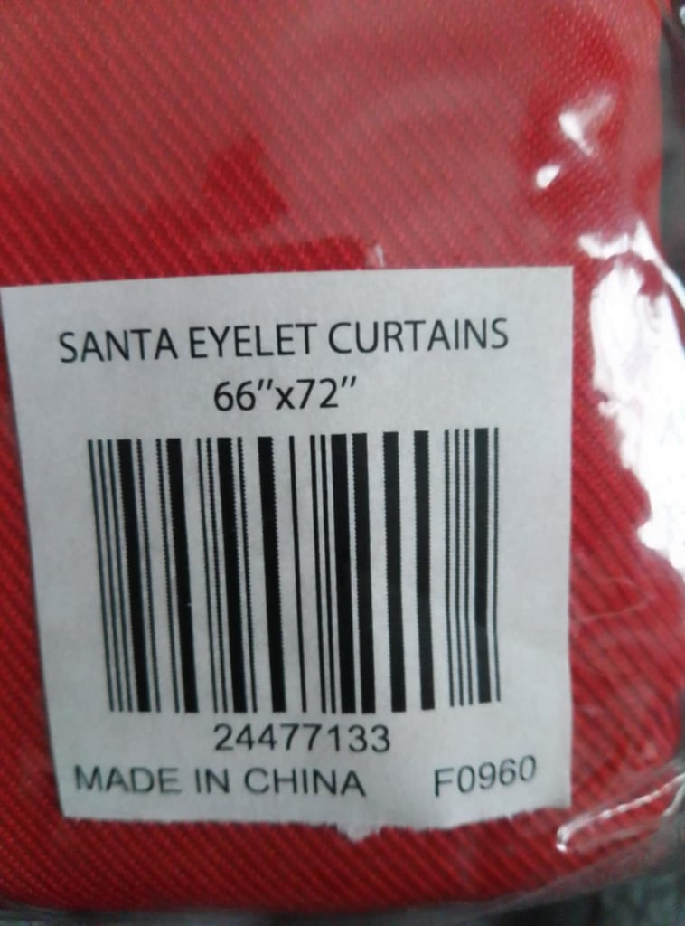 BNIB RED SANTA [ LARGE BLACK BELT DESIGN WHEN CLOSED] CURTAINS 66 X72 INCH