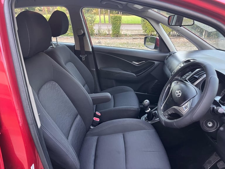 2012 Hyundai Ix20 1.4 Blue Drive Active 5dr MPV PETROL Manual