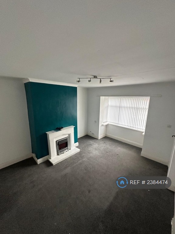 2 bedroom house in South Hetton Road, Easington Lane, Houghton Le Spring, DH5 (2 bed) (#2384474)