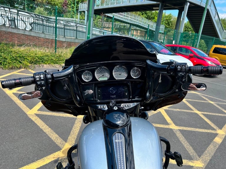 2020 Harley-Davidson TOURING FLHXS STREET GLIDE SPECIAL FLHXS Hard Candy Custom (18MY) Custom PET...