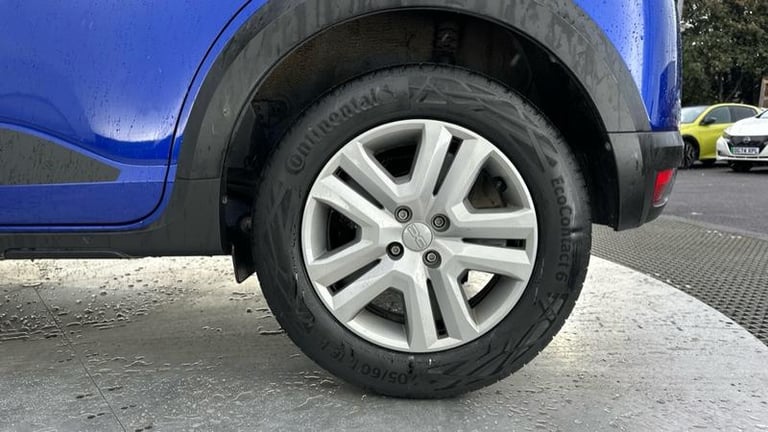 2023 Dacia Sandero Stepway 1.0 TCe Expression Hatchback 5dr Bi Fuel Manual Euro 6 (s/s) (100 ps) ...