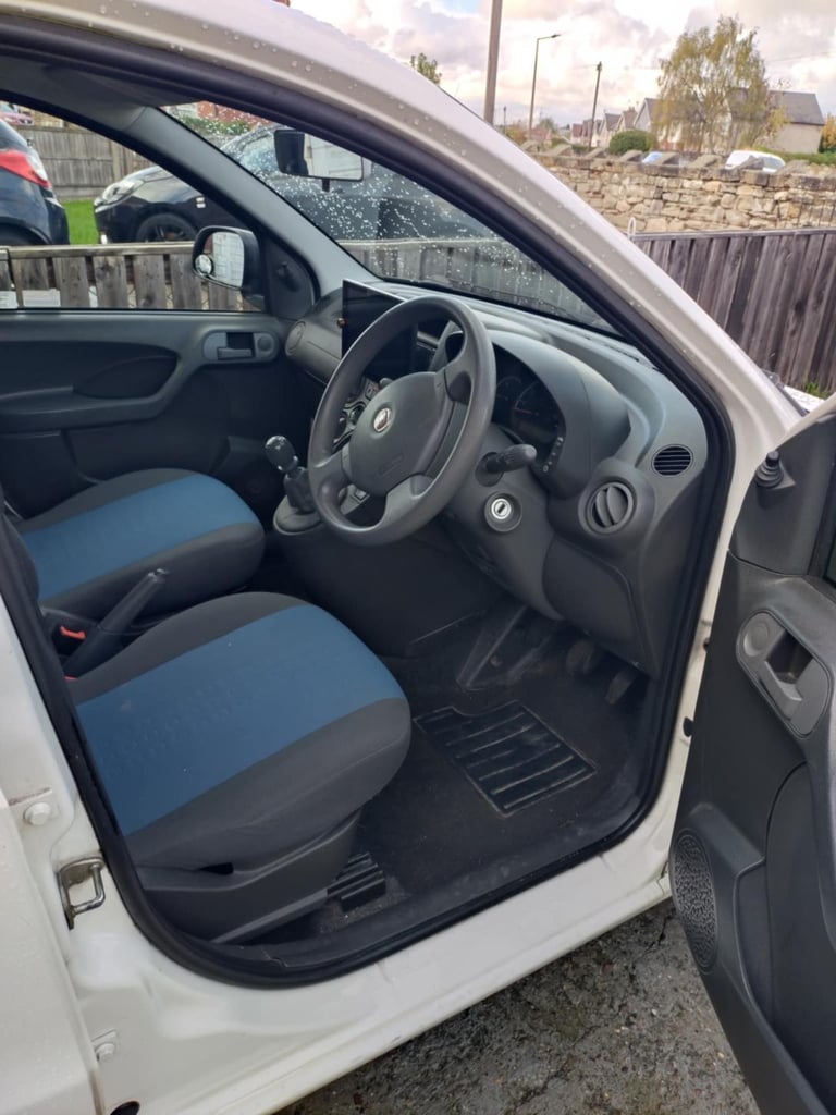 Fiat, PANDA, Hatchback, 2011, Manual, 1242 (cc), 5 doors