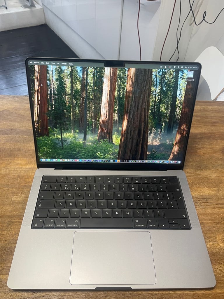 14" Apple MacBook Pro M2 Pro 3.5GHz 16GB RAM 512 GB SSD Logic Pro Ableton 11 Waves Antares Auto-Tune