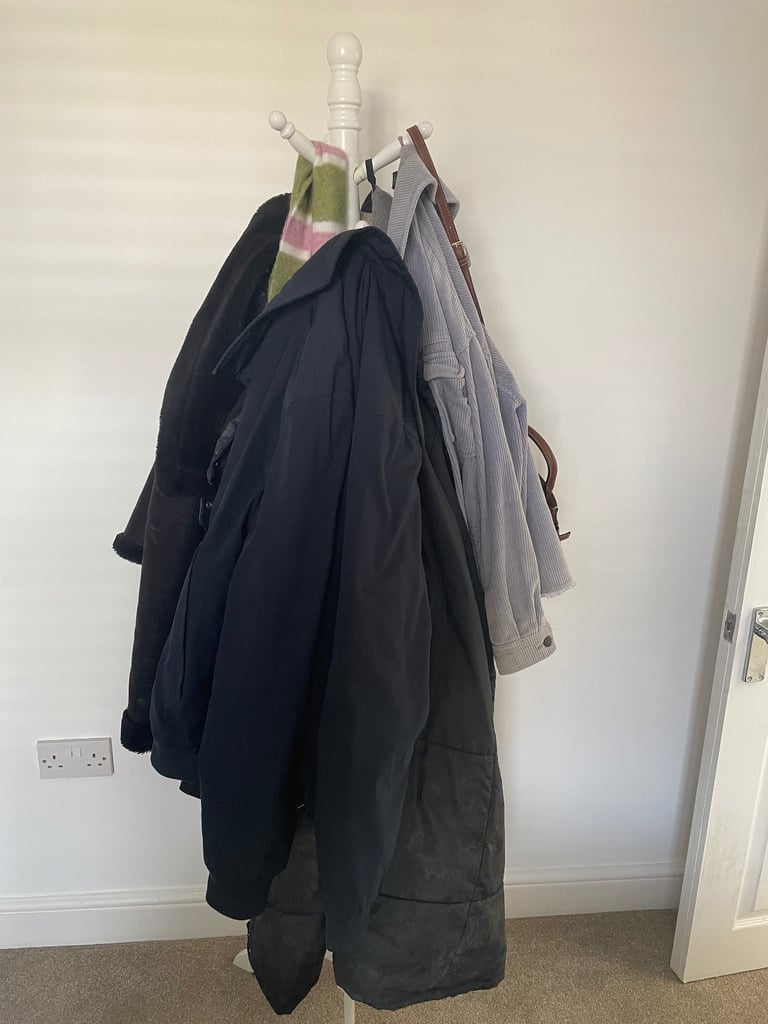 White Coat Stand - Wood
