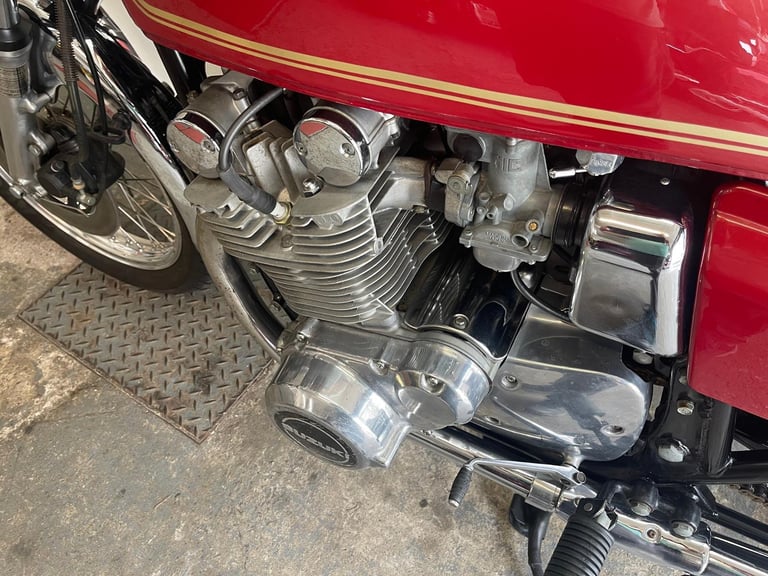 SUZUKI GS1000 DOHC CLASSIC IN RED 1979 TAX & MOT EXEMPT 1979 T REG