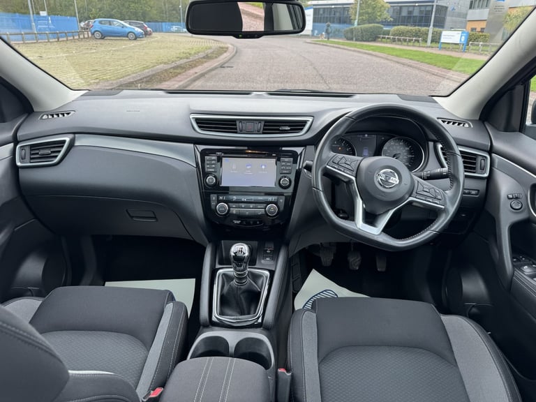 NISSAN QASHQAI 1.2 DIG-T N-Connecta 2018