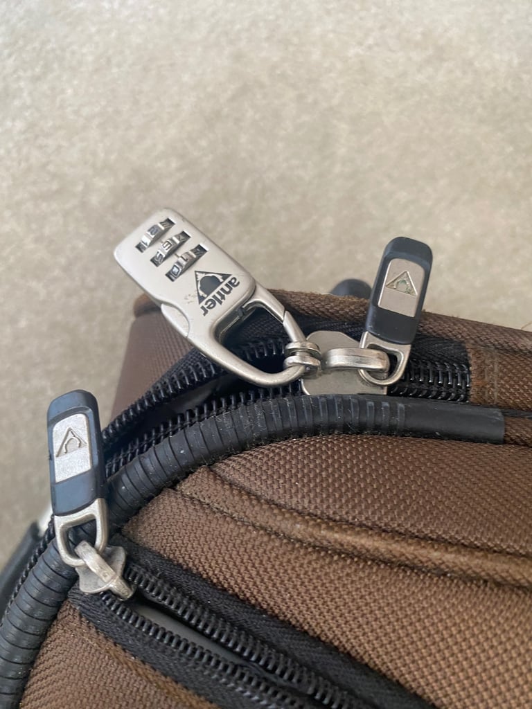 Antler small luggage with wheels,expendable telescopic handle 