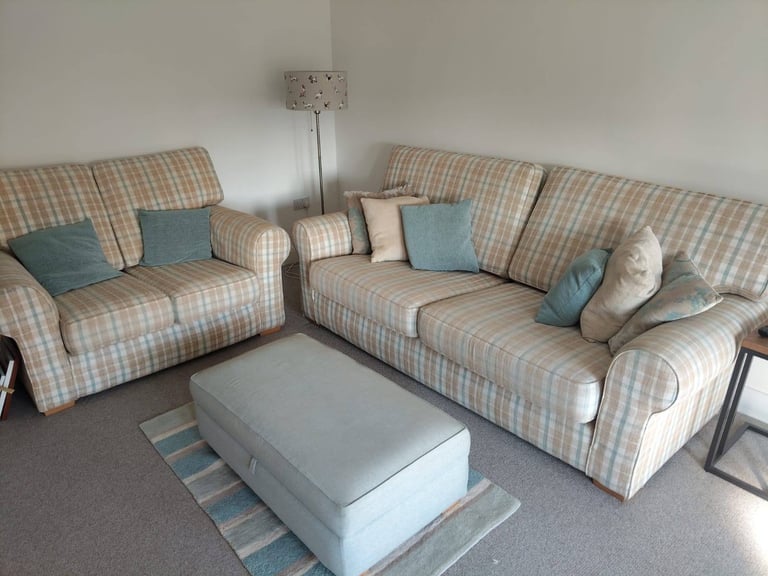 Multiyork Sofa set and footstool