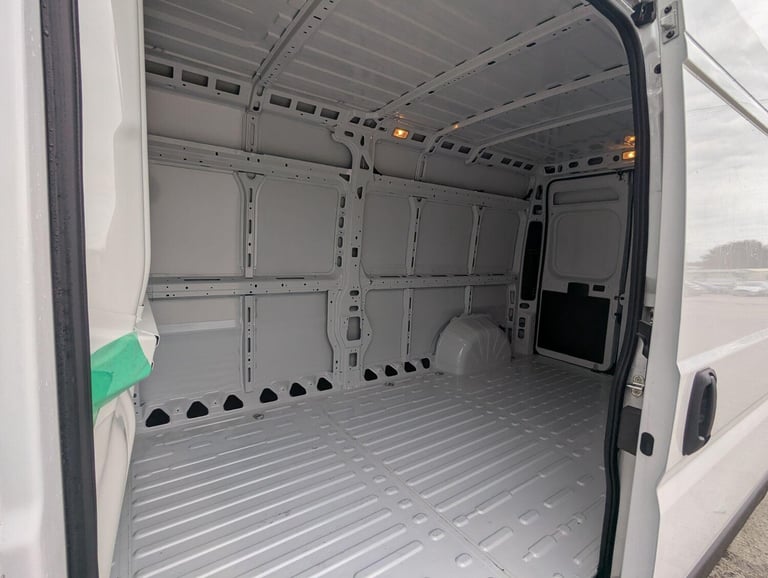 2025 Citroen Relay 2.2 BlueHDi 35 Enterprise L3 H2 Euro 6 (s/s) 5dr PANEL VAN Diesel Manual