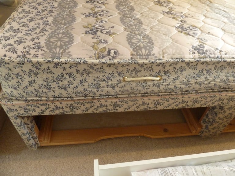 Divan base for single bed with 2 storage drawers (no mattress included)