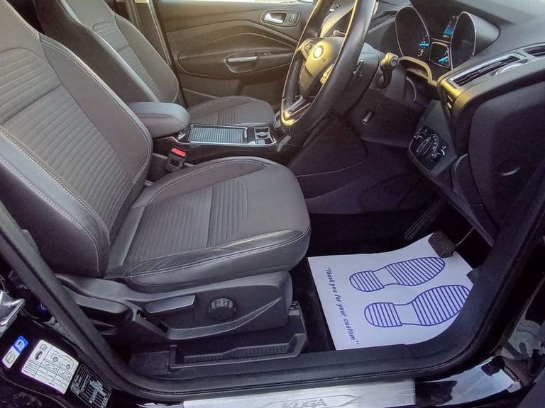 2017 Ford Kuga 2.0 TDCi Titanium SUV 5dr Diesel Powershift AWD Euro 6 (s/s) (180 ps) HATCHBACK Di...