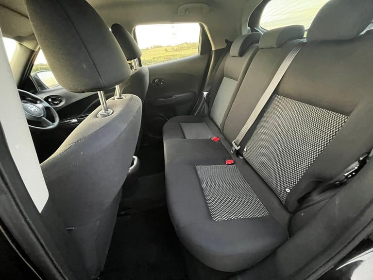 2014 Nissan Juke 1.6 Visia SUV 5dr Petrol Manual Euro 5 (94 ps) SUV Petrol Manual