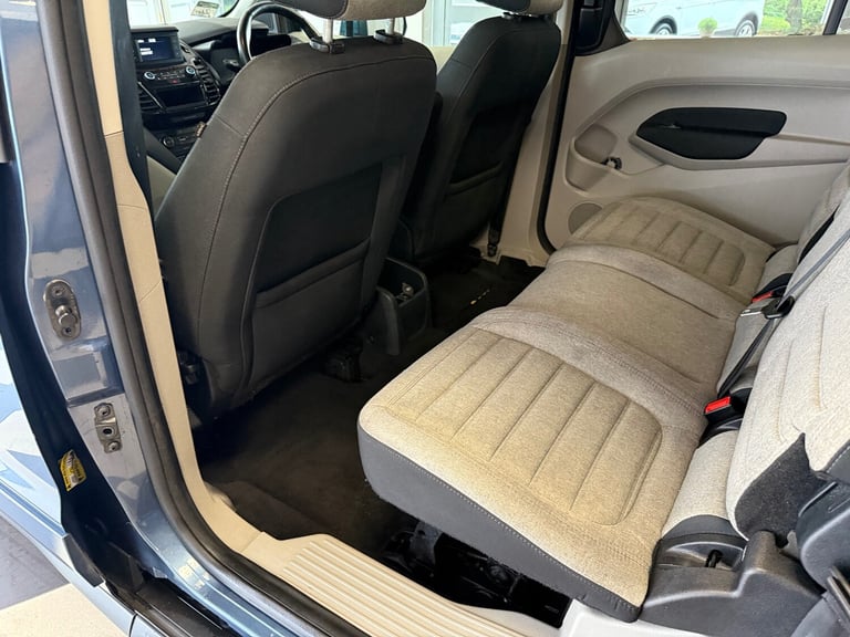 2019 Ford Grand Tourneo Connect 1.5 EcoBlue 120 Titanium 5dr MPV Diesel Manual
