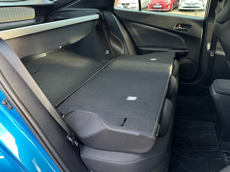 2019 TOYOTA PRIUS 1.8L Petrol Hybrid Electric Euro 6 Automatic 5 Seater 5 Doors