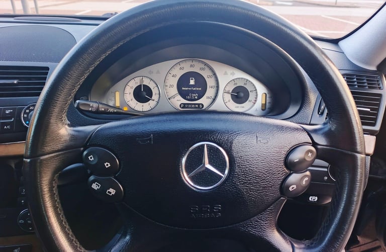 2008 Mercedes-Benz E-Class E220 CDI Avantgarde 4dr Tip Auto SALOON DIESEL Automatic